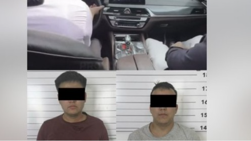 Манаста автоунаадан ок чыгарган эки жаран кармалды 