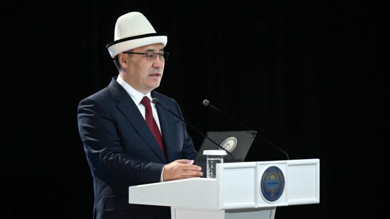 “Маданият – бул улуттун жүзү” Садыр Жапаров Искусство университетинин жаңы окуу корпусун ачты