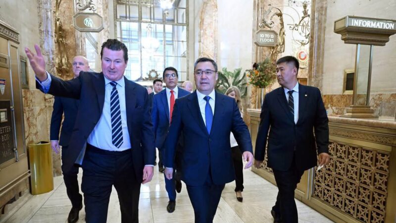Президент Садыр Жапаров Нью-Йорк шаарында StoneX Group корпорациясына барды