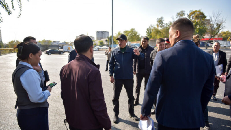 Бишкектен шаар четине каттаган таксилер үчүн жаңы тартип киргизилет