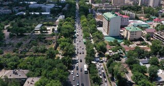 Бишкекте коомдук транспорт үчүн бөлүнгөн тилкелерде 8:00дөн 20:00гө чейин жеке унааларга тыюу салынат