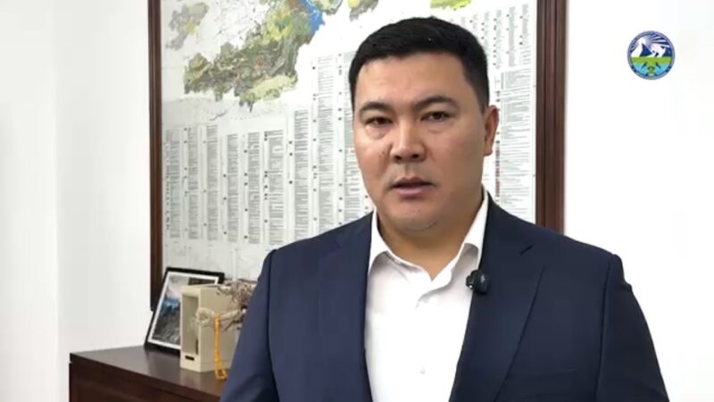 Министр Акыл Токтобаев Теңиз Бөлтүрүккө жооп берип, анын айткандарын четке какты